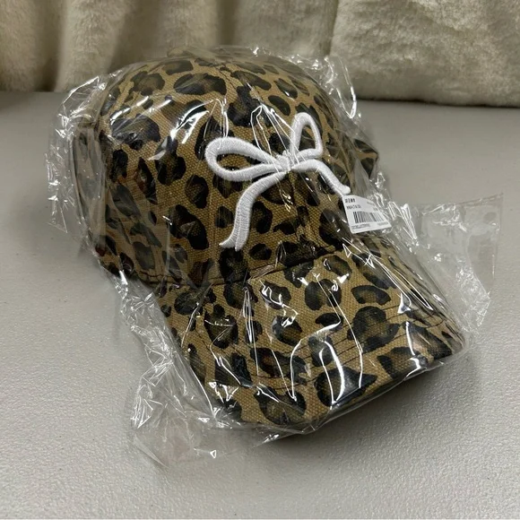 Animal Cheetah Leopard Print Hat Cap with Bow Embroidered Adjustable NEW - Picture 2 of 3